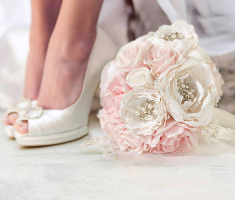 chic bouquet with blush and cream flowers